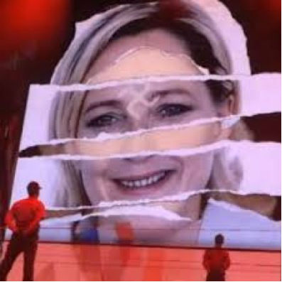 Marine le Pen na bilbordu